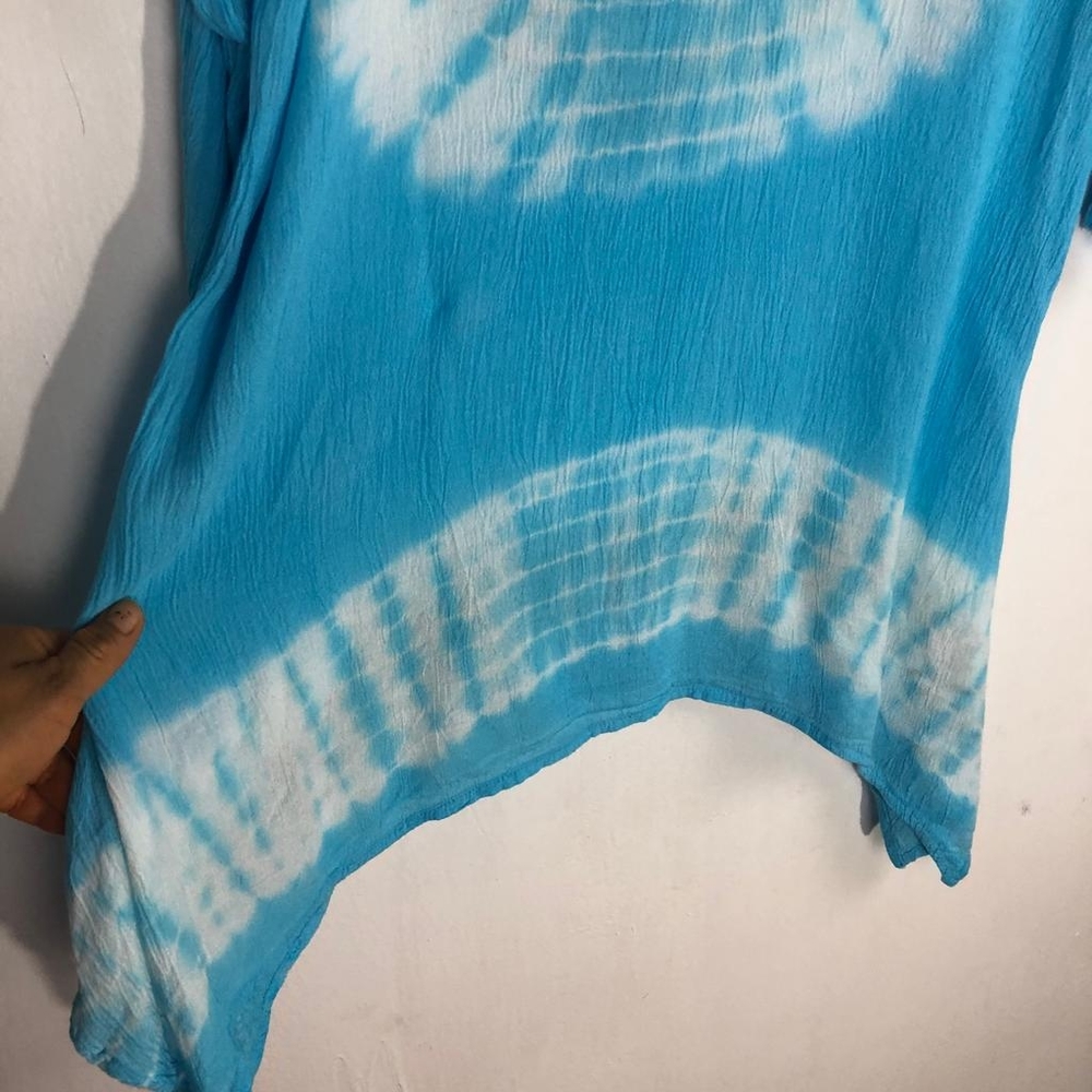 Blue Patterned Women's Top - Picture 9 of 12